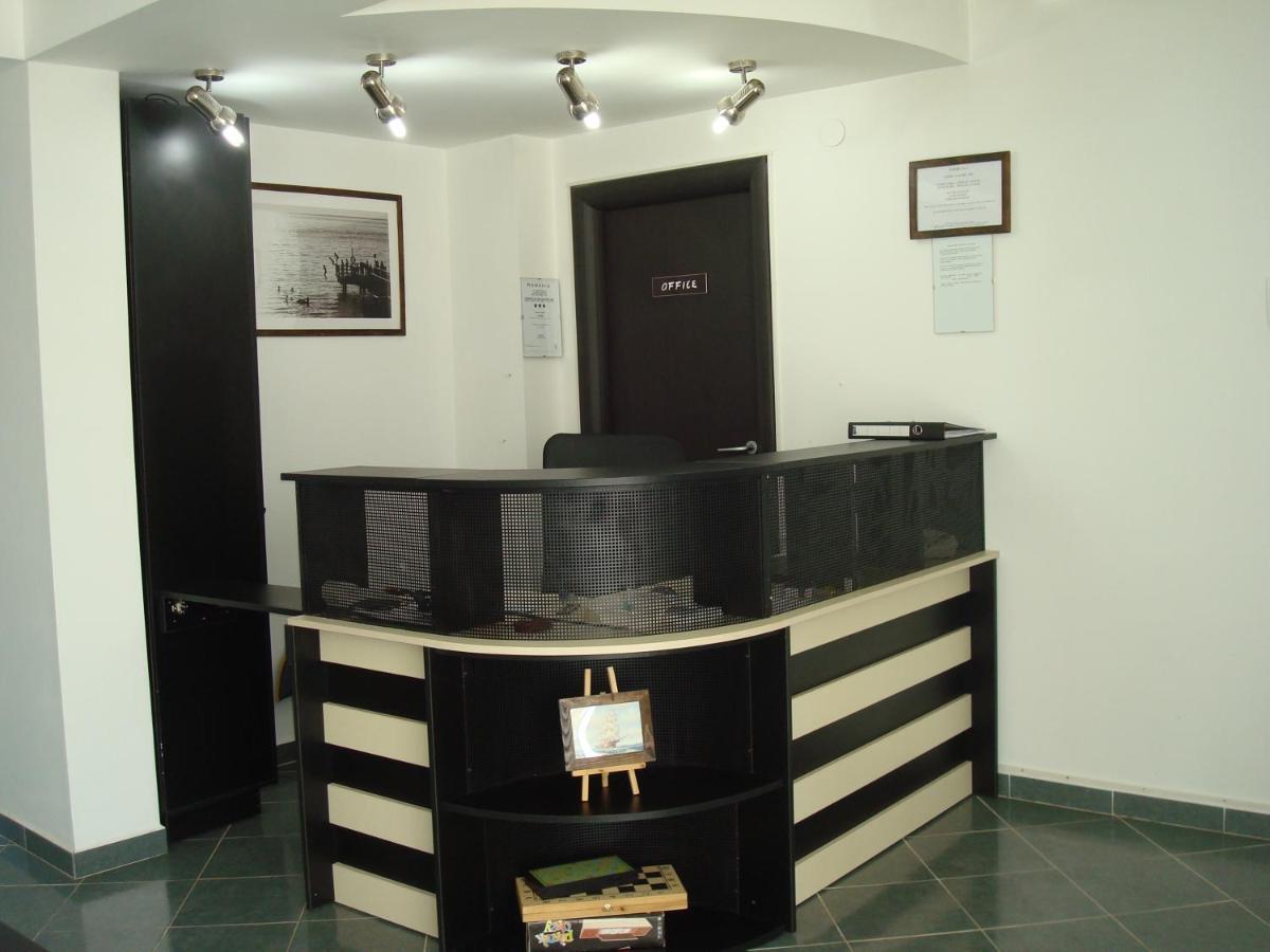 Pension Oasis Costinești Dış mekan fotoğraf